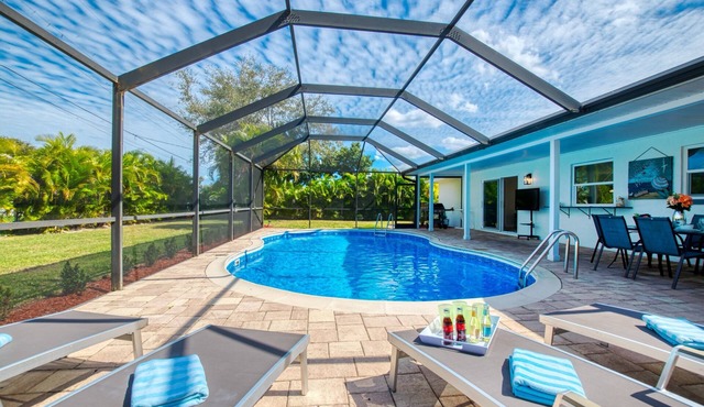 Beautiful villa in a prime location with large heated pool.