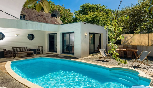 Beautiful villa in Plome with private pool