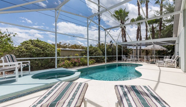 Beautiful villa in popular Indian Creek