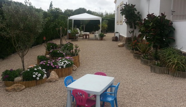 Beautiful villa in the heart of the Delta, next to the beach, ideal to enjoy.