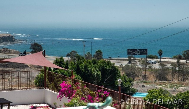 Beautiful Villa by the Ocean