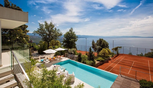 Beautiful Villa Opatija Hills