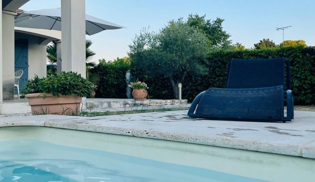 Beautiful villa to rent with swimming pool between sea and Pic Saint Loup just for you