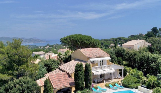 Beautiful Villa with sea view golf St tropez large garden and swimming pool