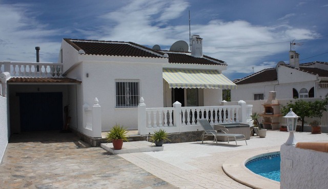 Beautiful villa with private pool and garden