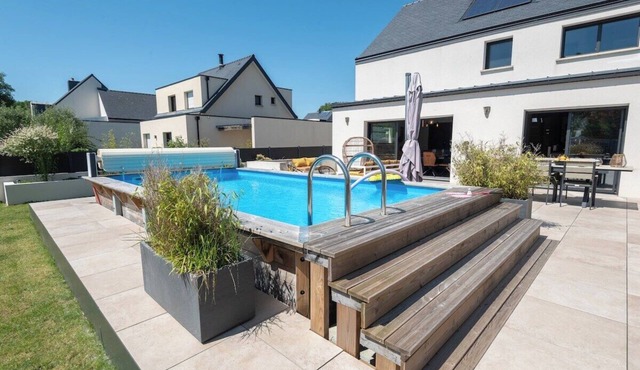 Beautiful villa with pool, 10 minutes from the beach by Groom*