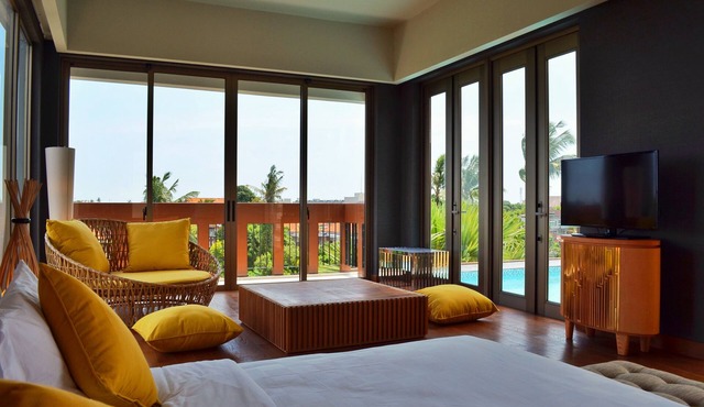 Beautiful Villa with Private Pool & Balcony (TSun Villa)