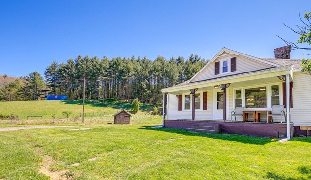 Beautiful Virginia House: Countryside Living!