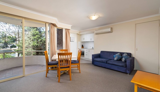 Beautiful Wahroonga Apartment