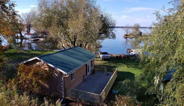 Beautiful water front cottage with a beautiful view