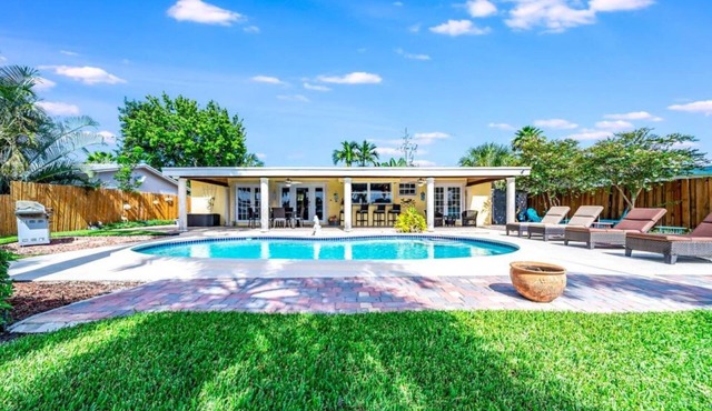 Beautiful & Waterfront , Gorgeous Intercostal Home