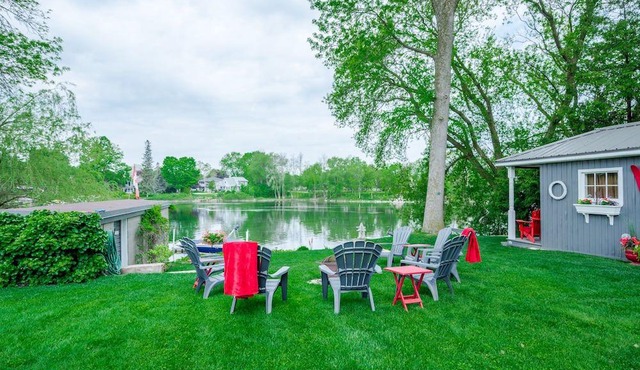 Beautiful Waterfront Home on Trent Canal