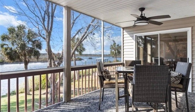 Beautiful Waterfront 3 Story Home W/Dock In Old Homosassa, Florida