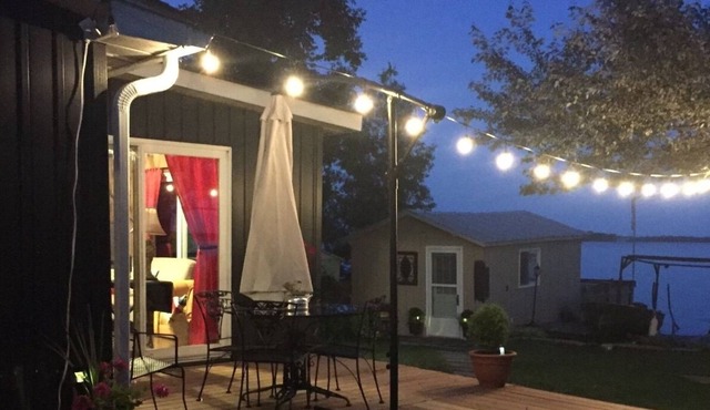 Beautiful Waterfront Cottage on Hay Bay in Napanee Ontario