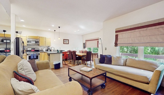 Beautiful, waterfront condo w/an updated interior and a gas fireplace