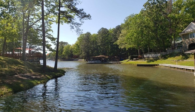 Beautiful Waterfront Home on Lake Gaston + Pontoon Rental Option