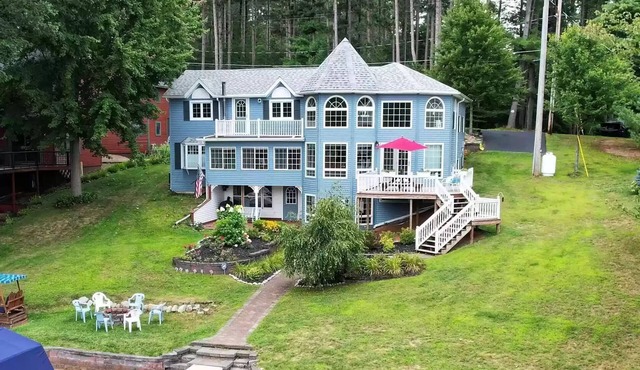 Beautiful Waterfront Home in Colton Near Local Colleges