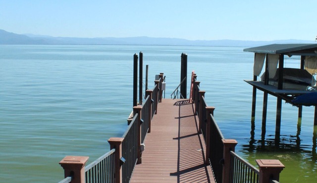 Beautiful Waterfront House in Nice