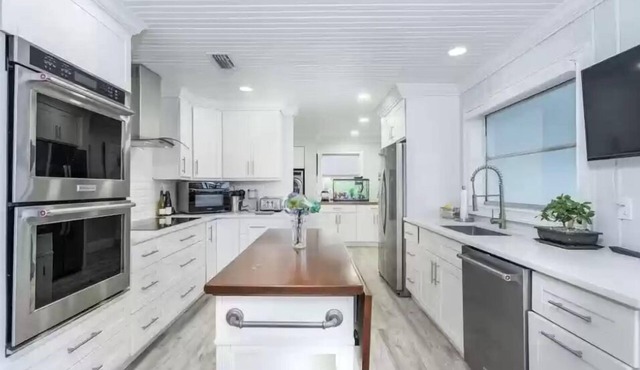 Beautiful Waterfront Royal Harbor Home w/Boat Lift