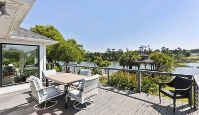 Beautiful waterfront house located in Hampstead, NC
