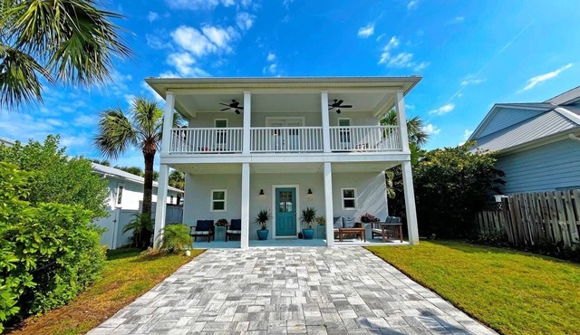 Beautiful, well-appointed three-bedroom beach house 300 yards from the beach.
