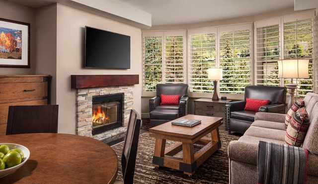 Beautiful West Vail StreamSide Retreat + Premium Amenities, 2-Bedroom Condo