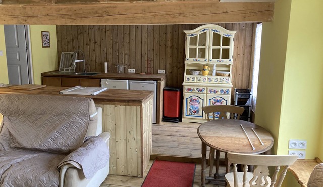 Beautiful wooden clad gite with many original features with hot tub