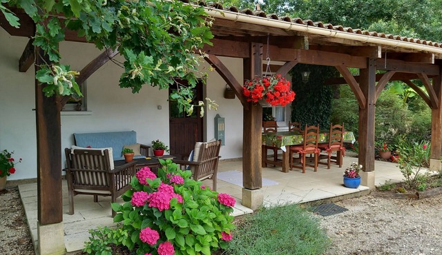 Beautiful Woodland Retreat.