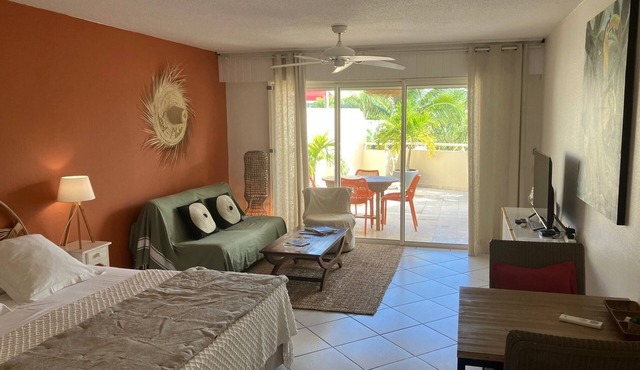 Beautifull Studio near the beach in heart of Orient Bay