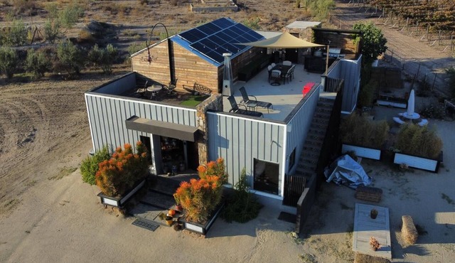 BEAUTIFULL VINEYARD HOUSE (CASA MAZAHUA) IN VALLE DE GUADALUPE
