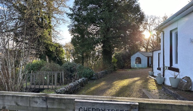 Beautifully Appointed, Cosy 3 Bedroom Cottage