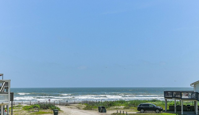 Beautifully Built Beach Waves C - Steps to the Beach, Book Now!