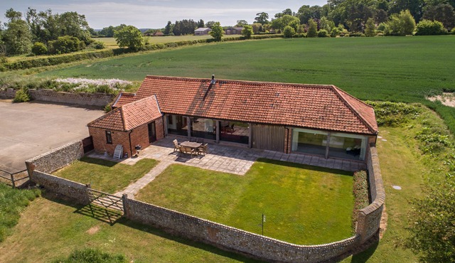 Beautifully converted barn in absolutely stunning, quiet, rural location.