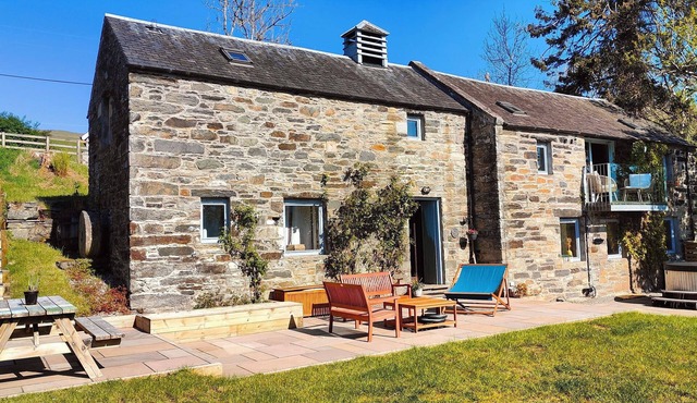 Beautifully converted 18th century watermill overlooking Loch Tay