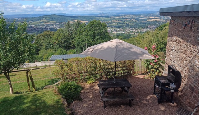 Beautifully converted stone barn with amazing views towards the black mountains
