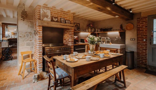 Beautifully decorated, warm and friendly farmhouse.