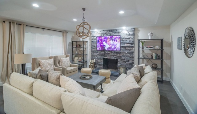 Beautifully Designed 3 Bedroom home in Plano TX