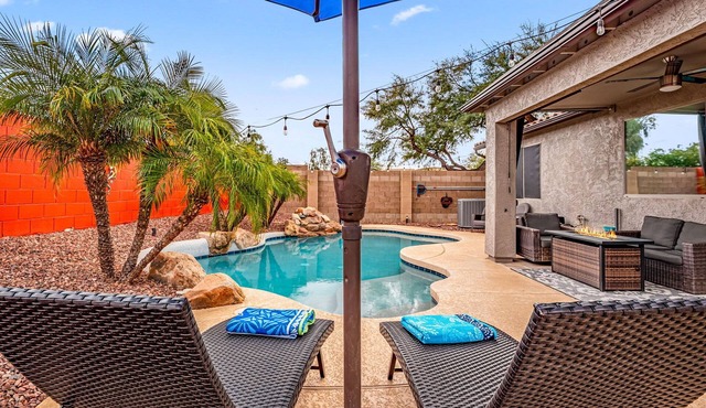 Beautifully furnished Mesa home w/private backyard & heated pool. Come & relax!