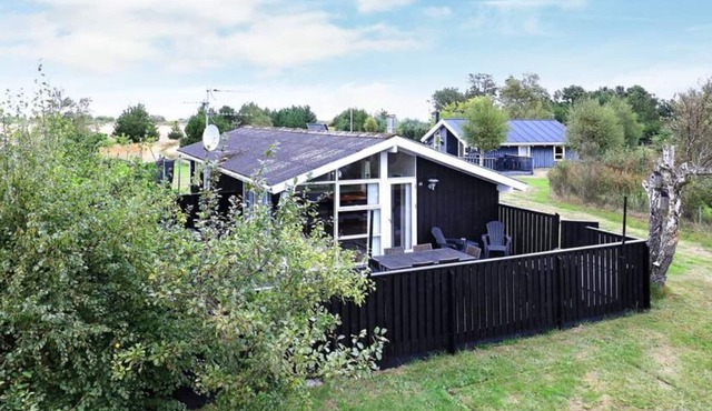 Beautifully located close to Palmestrand and Elling Å - child friendly