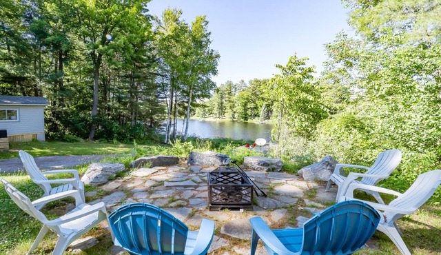 Beautifully maintained cottage in the heart of port carling