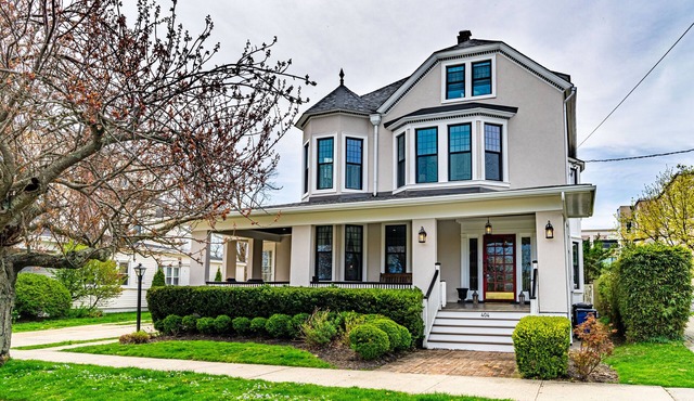 Beautifully Modern Victorian, PERFECT Location in Asbury Park