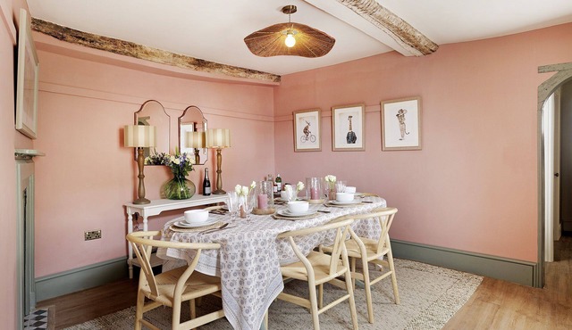 Beautifully presented dog friendly - The Barley Apartment