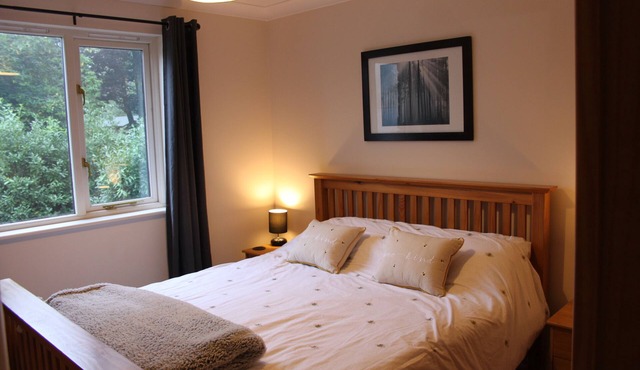 beautifully presented, well equipped, 2 bed cottage close to the sea.