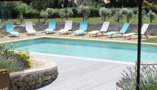Beautifully reformed house amid the olive trees. Exit Eyguières, heated pool