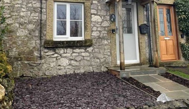 Beautifully Refurbished Cottage with Log Burner and Spectacular Views