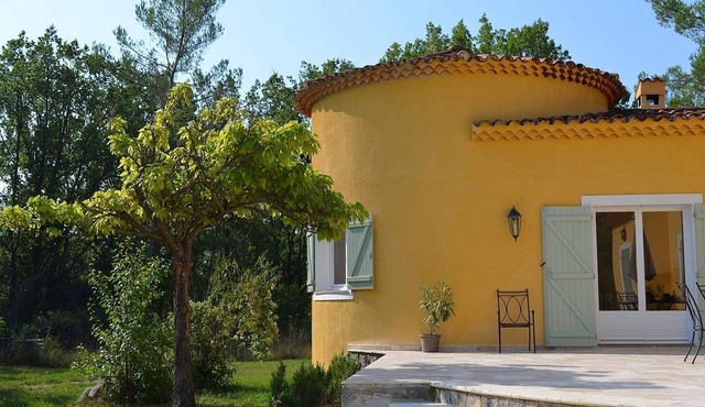 Beautifully refurbished Charming Villa with heated pool, in picturesque Fayence