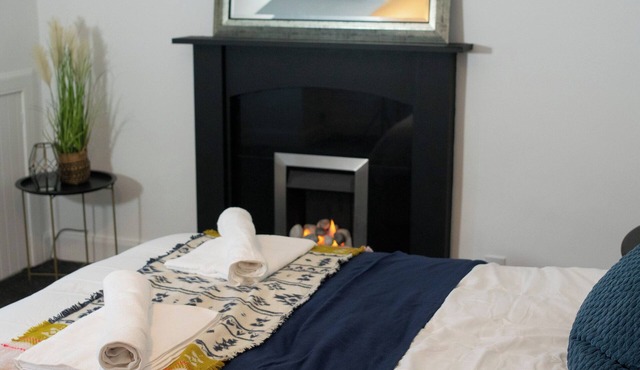 Beautifully Refurbished Large 3 Bed Terrace