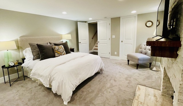 Beautifully Remodeled Master Suite with private entrance