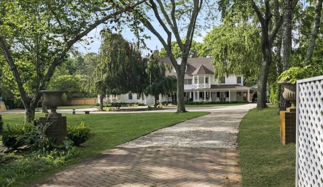 Beautifully Renovated Estate on The North Fork of Long Island