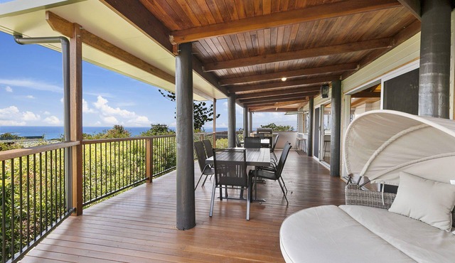 Beautifully renovated beach house in fantastic location. Walk to beach.